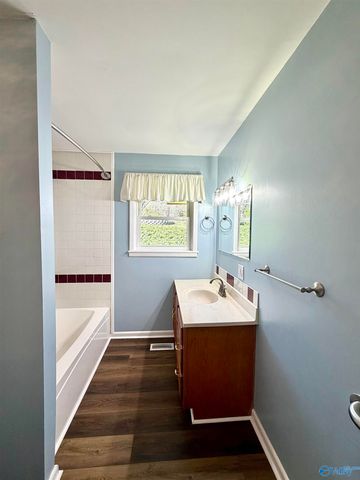 3918 Plains Avenue, Fort Payne, AL 35967