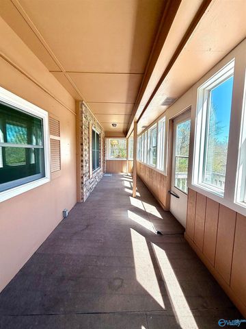 3918 Plains Avenue, Fort Payne, AL 35967