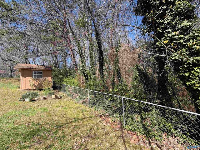 3918 Plains Avenue, Fort Payne, AL 35967