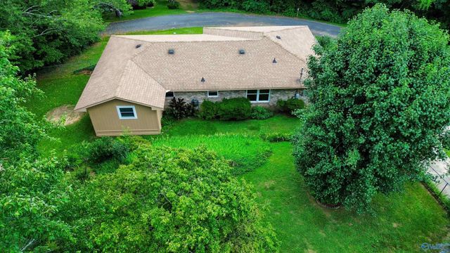 3918 Plains Avenue, Fort Payne, AL 35967