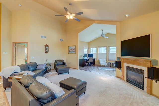 1030 Rooster Run, Middleton, WI 53562