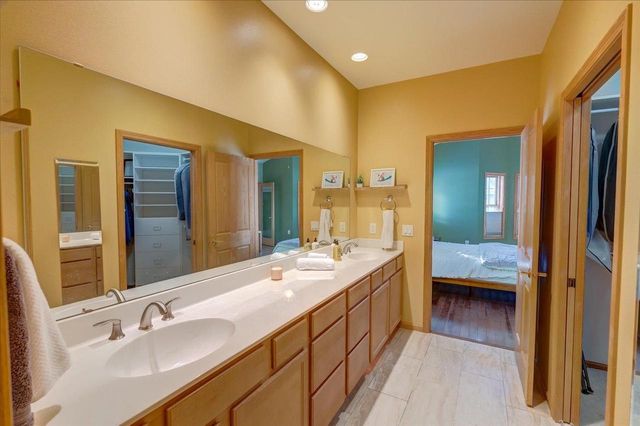 1030 Rooster Run, Middleton, WI 53562