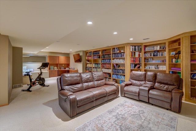 1030 Rooster Run, Middleton, WI 53562