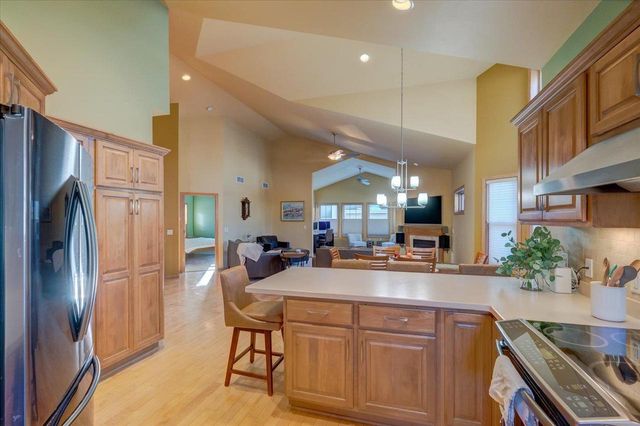 1030 Rooster Run, Middleton, WI 53562