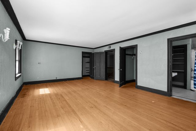 1012 5th Avenue S, Clinton, IA 52732