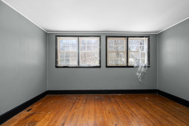 1012 5th Avenue S, Clinton, IA 52732