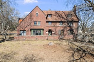 1012 5th Avenue S, Clinton, IA 52732