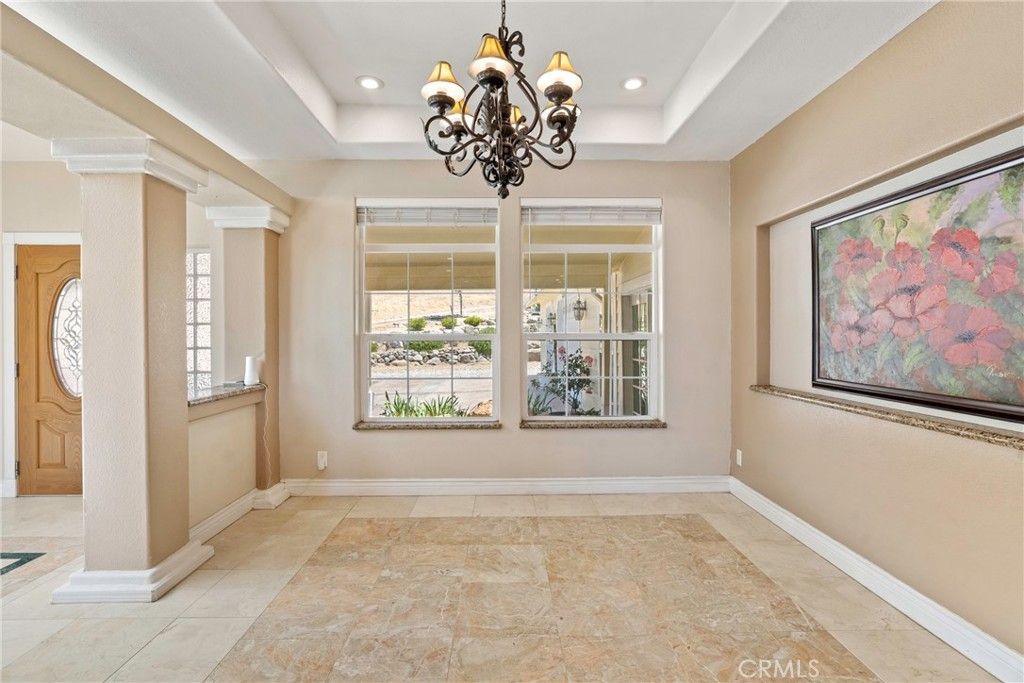 Image 17 of property listing at 18211 Morgan Court, Tehachapi, CA 93561
