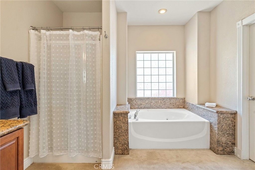 Image 26 of property listing at 18211 Morgan Court, Tehachapi, CA 93561