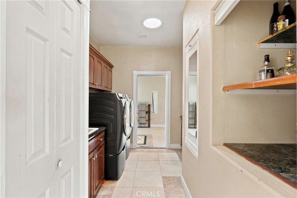 Image 41 of property listing at 18211 Morgan Court, Tehachapi, CA 93561