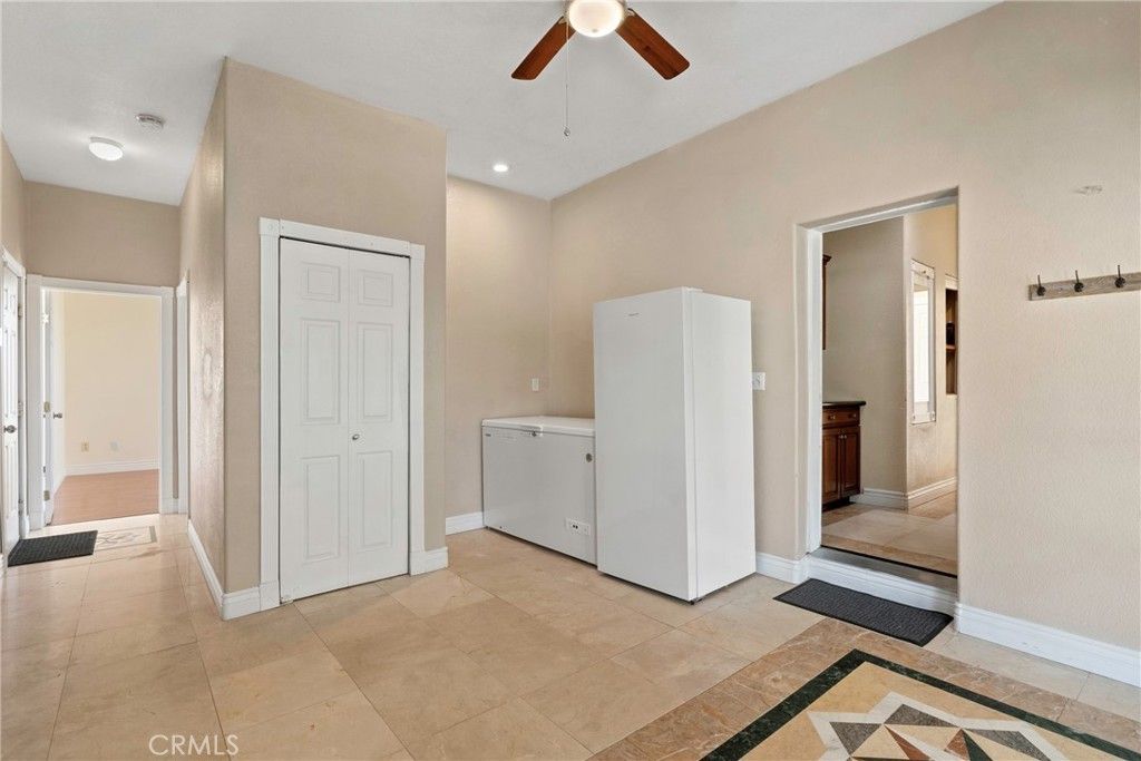 Image 44 of property listing at 18211 Morgan Court, Tehachapi, CA 93561