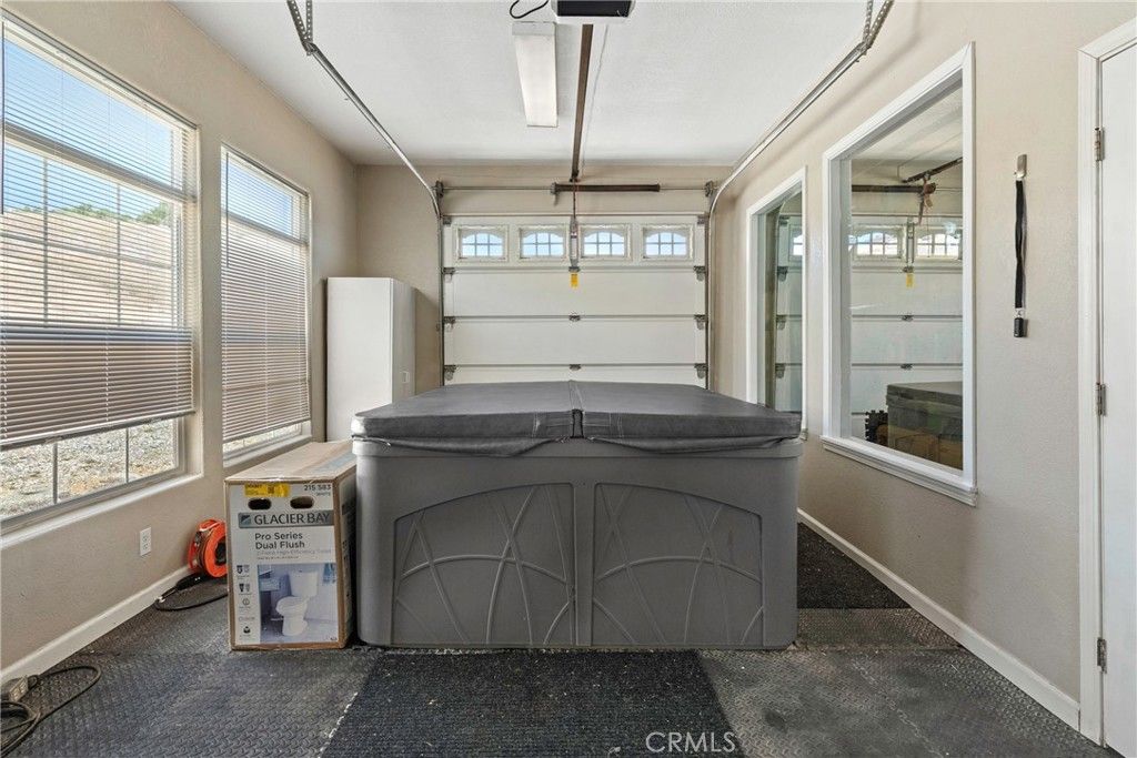 Image 53 of property listing at 18211 Morgan Court, Tehachapi, CA 93561