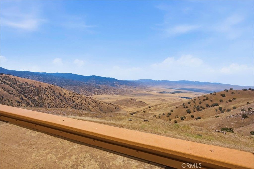 Image 56 of property listing at 18211 Morgan Court, Tehachapi, CA 93561