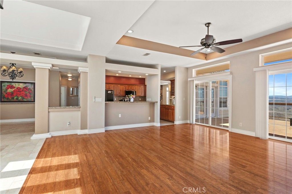 Image 9 of property listing at 18211 Morgan Court, Tehachapi, CA 93561