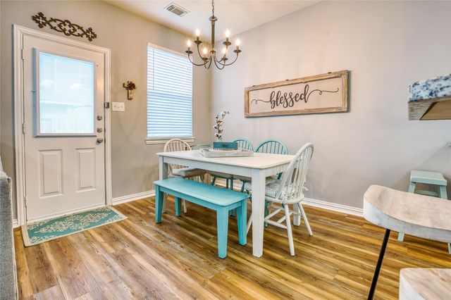 280 Brandy Ridge Lane, Dickinson, TX 77539