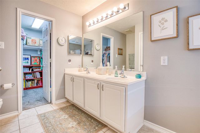 280 Brandy Ridge Lane, Dickinson, TX 77539