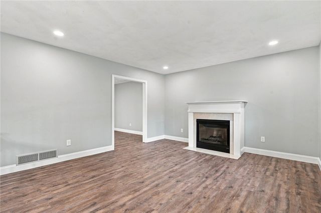 154 Spring Valley Drive, East Greenwich, RI 02818