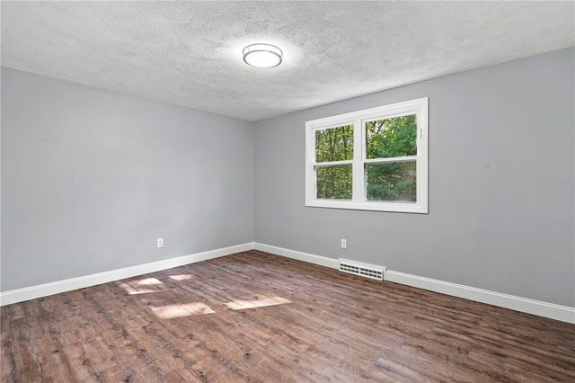 154 Spring Valley Drive, East Greenwich, RI 02818