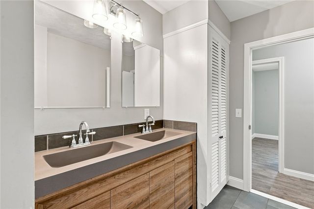 154 Spring Valley Drive, East Greenwich, RI 02818