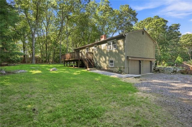154 Spring Valley Drive, East Greenwich, RI 02818