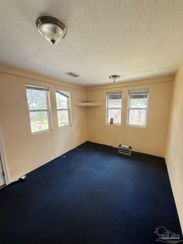 2626 Tinosa Cir, Pensacola, FL 32526