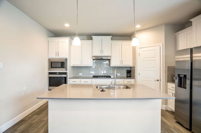 3411 Cornerstone Lane, Grand Prairie, TX 76065