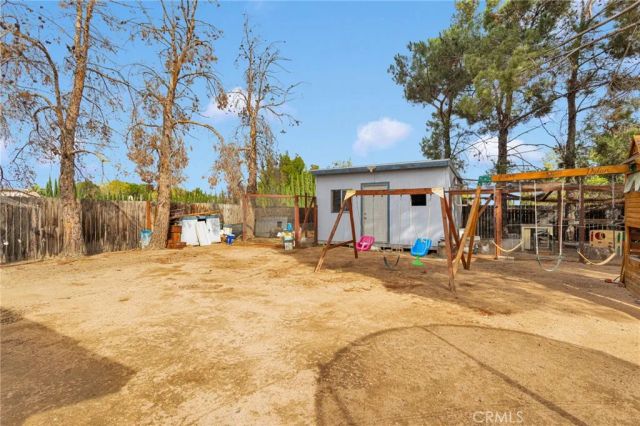 7762 Madera Ave, Hesperia, CA 92345