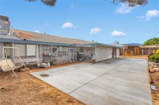 7762 Madera Ave, Hesperia, CA 92345