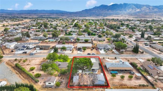 7762 Madera Ave, Hesperia, CA 92345