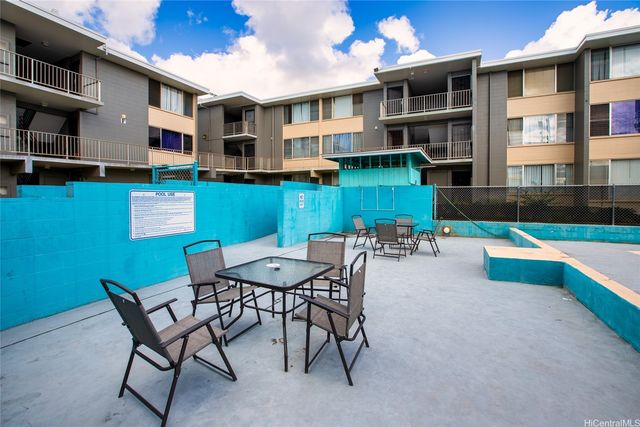 94-246 Leoku Street G125, Waipahu, HI 96797