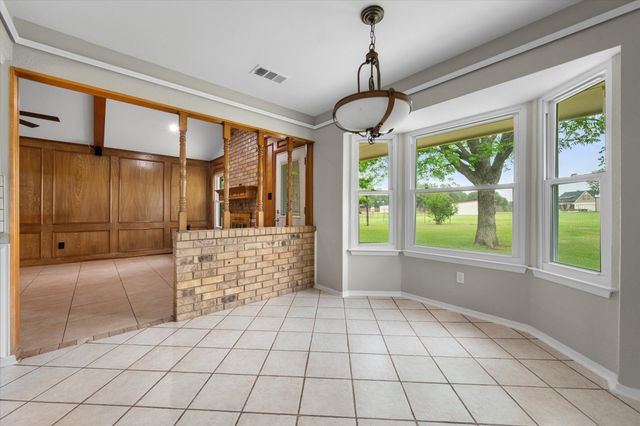 7155 Stephenson Levy Road, Burleson, TX 76028