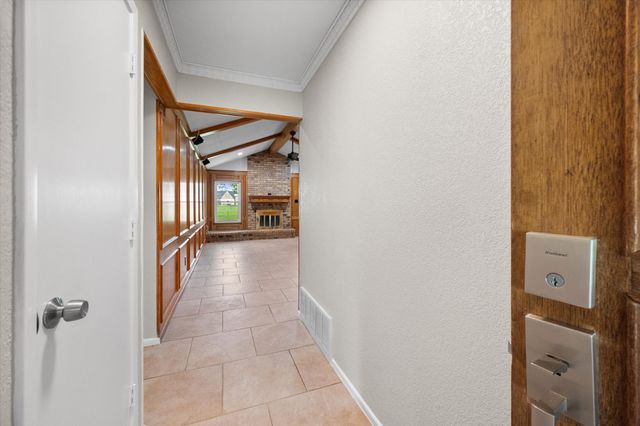 7155 Stephenson Levy Road, Burleson, TX 76028