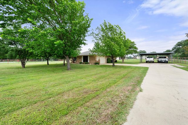 7155 Stephenson Levy Road, Burleson, TX 76028