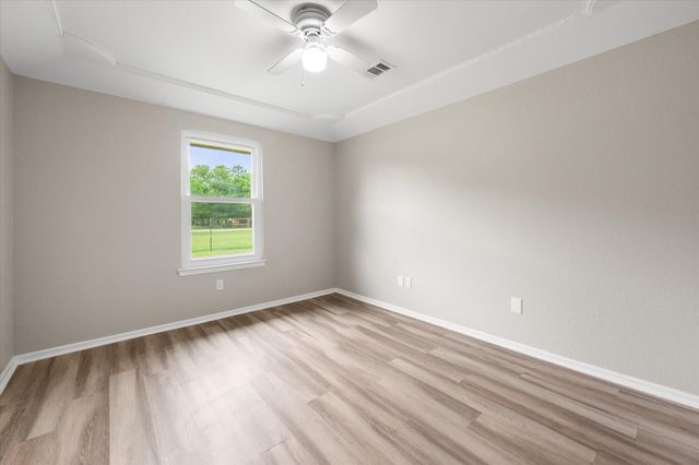 7155 Stephenson Levy Road, Burleson, TX 76028