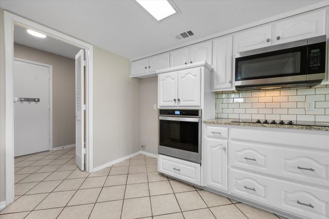 7155 Stephenson Levy Road, Burleson, TX 76028