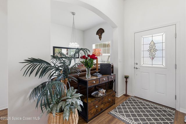 1121 Morgan Circle NE, Palm Bay, FL 32905