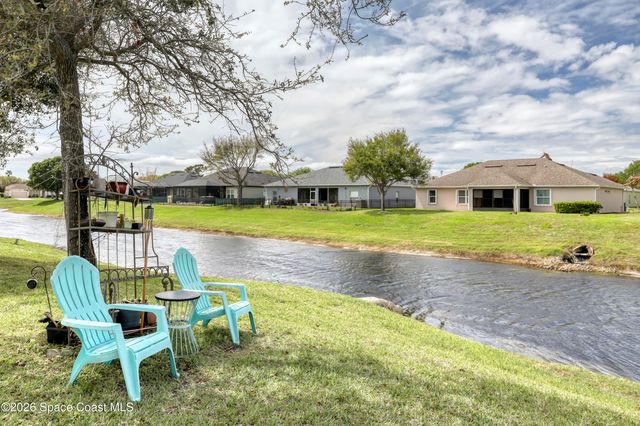 1121 Morgan Circle NE, Palm Bay, FL 32905