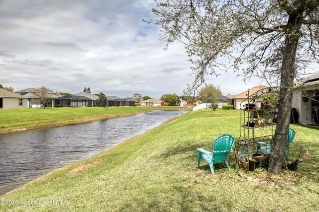 1121 Morgan Circle NE, Palm Bay, FL 32905