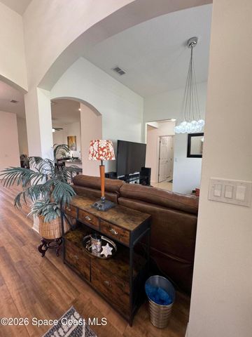 1121 Morgan Circle NE, Palm Bay, FL 32905