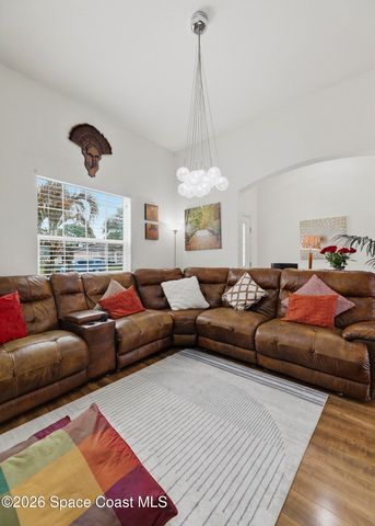 1121 Morgan Circle NE, Palm Bay, FL 32905