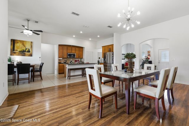1121 Morgan Circle NE, Palm Bay, FL 32905