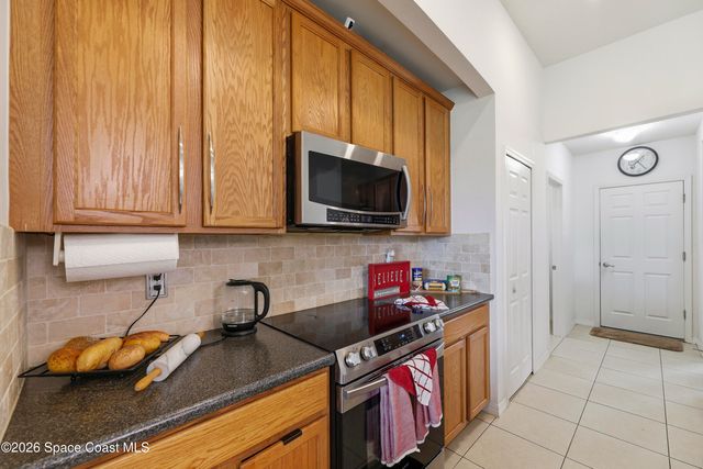 1121 Morgan Circle NE, Palm Bay, FL 32905
