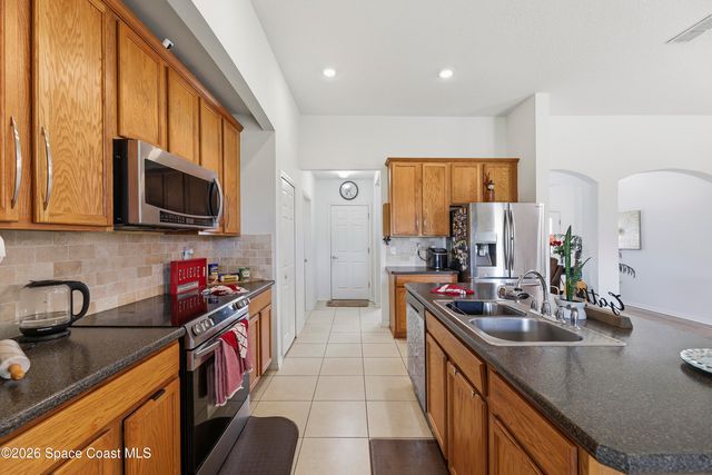 1121 Morgan Circle NE, Palm Bay, FL 32905