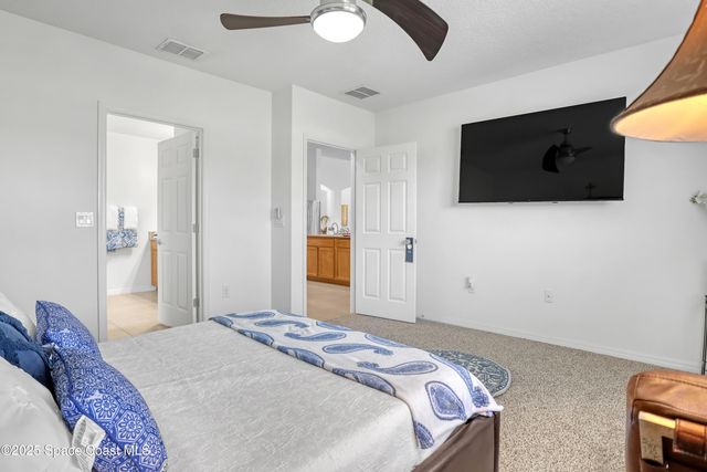 1121 Morgan Circle NE, Palm Bay, FL 32905