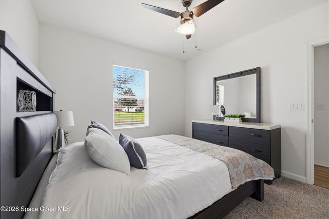 1121 Morgan Circle NE, Palm Bay, FL 32905