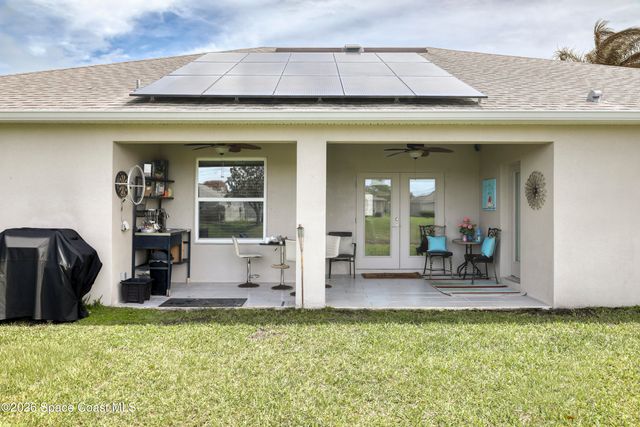 1121 Morgan Circle NE, Palm Bay, FL 32905