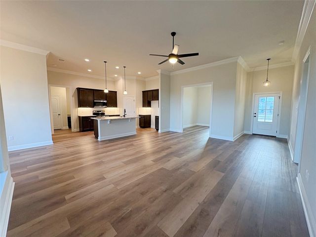 317 Dove Court, Bridge City, TX 77611