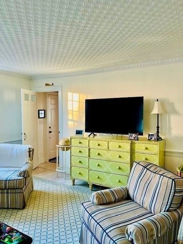 76 Orange St, Nantucket, MA 02554