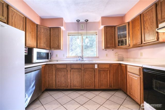 1857 Washington Drive, Point Roberts, WA 98281