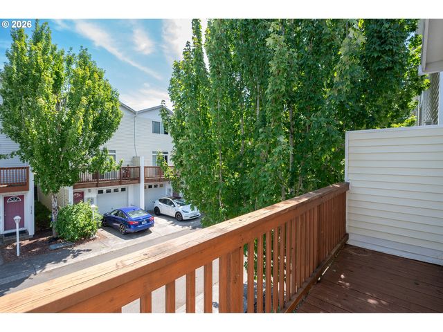 6710 Se 81ST Ave, Portland, OR 97206